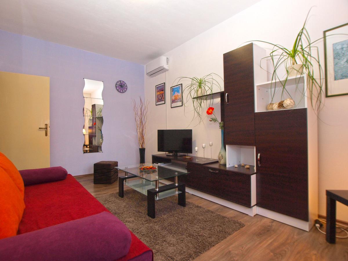 Apartment Luciano 1540 Pula Exterior photo