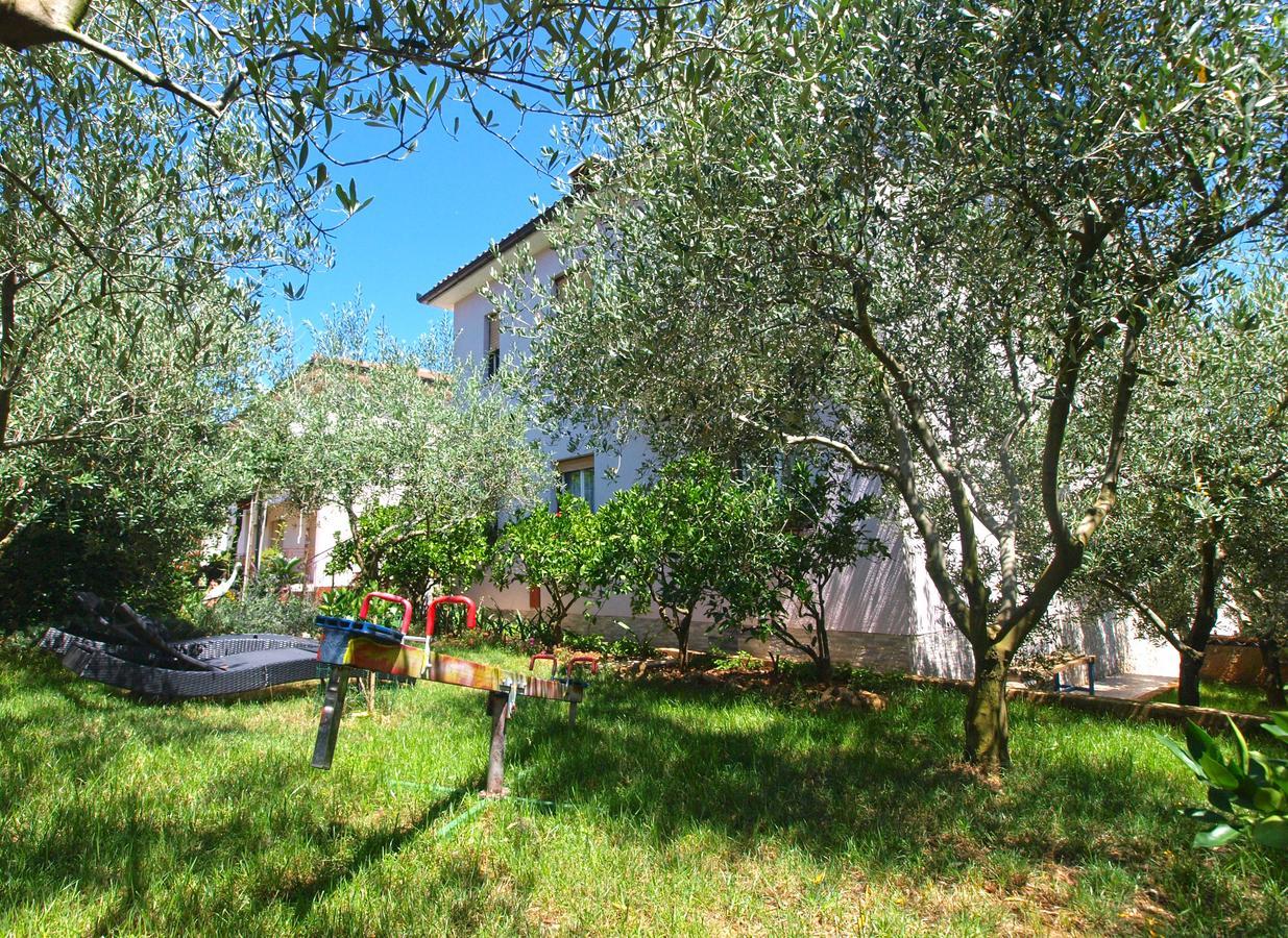 Apartment Luciano 1540 Pula Exterior photo